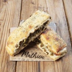 Pain aux olives (115g)
